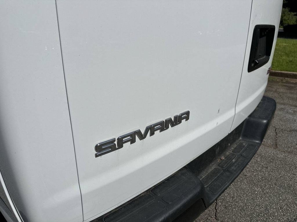 Used 2023 GMC Savana 2500 w/ Driver Convenience Package RWD image 32