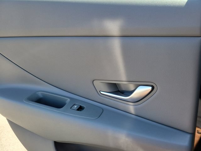 Used 2023 Hyundai Elantra SEL w/ Convenience Package FWD image 23