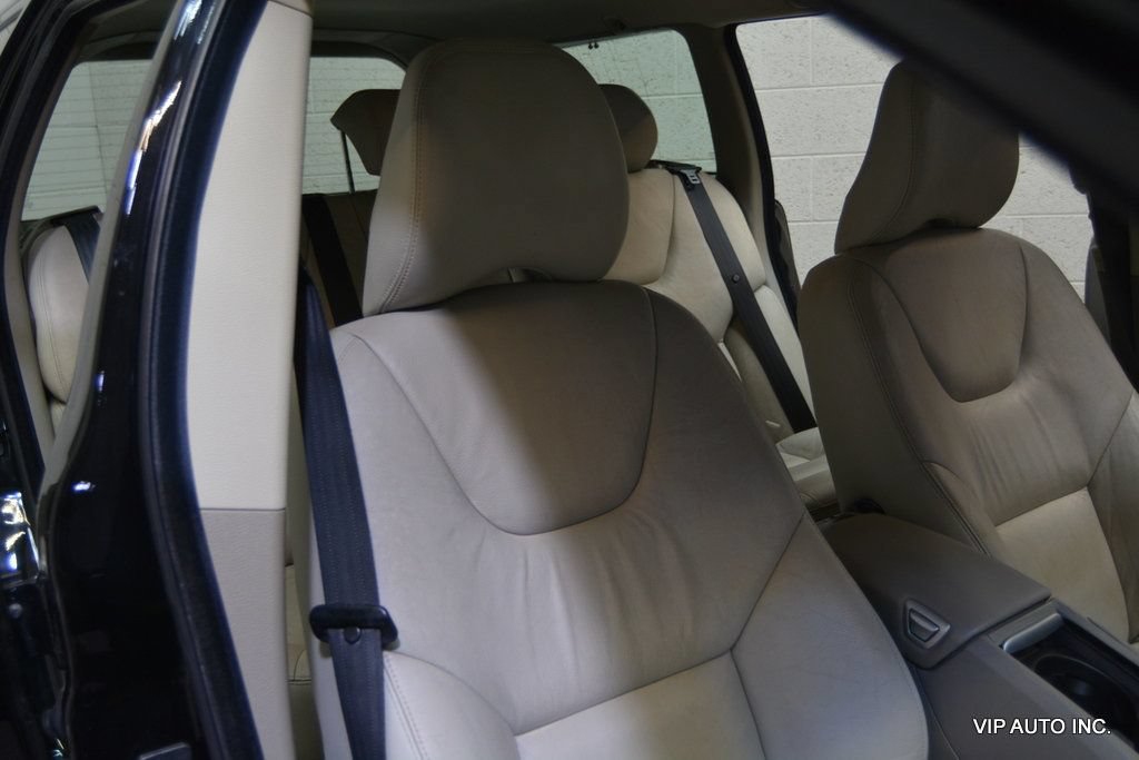 Used 2007 Volvo V70 2.4 FWD image 15