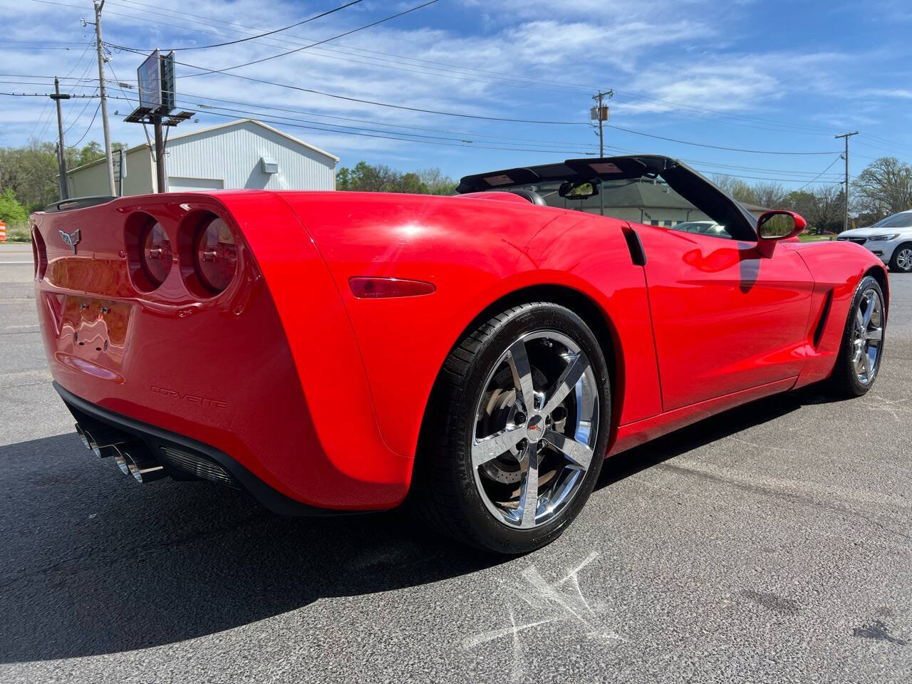 Used 2010 Chevrolet Corvette Convertible w/ Preferred Equipment Group RWD image 42