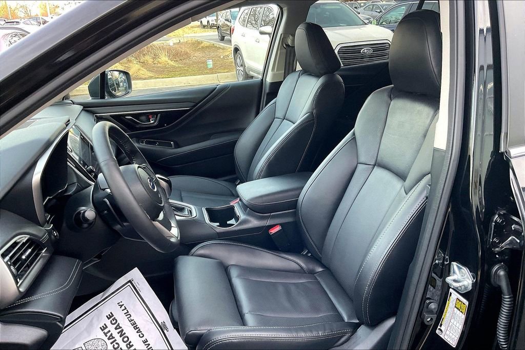 Certified 2025 Subaru Outback Limited image 28