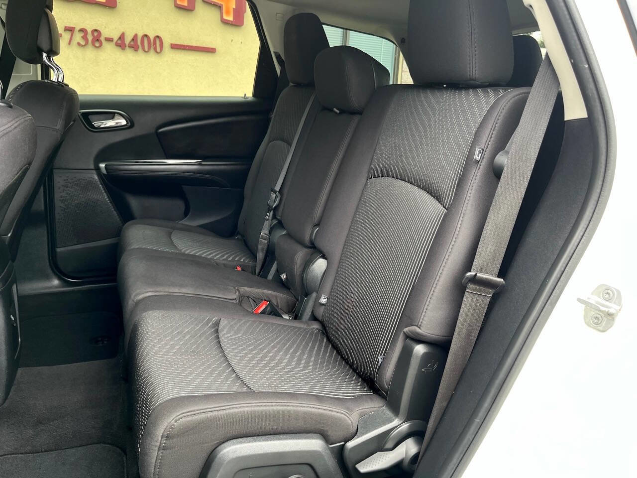Used 2013 Dodge Journey SXT w/ Flexible Seating Group image 12