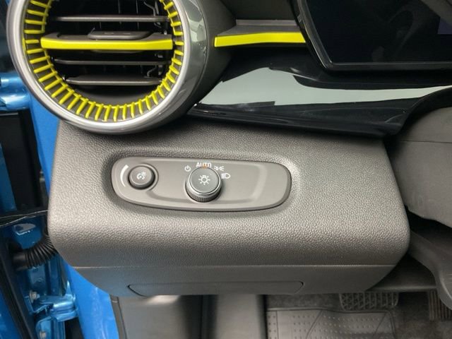 New 2026 Chevrolet Trax ACTIV image 13