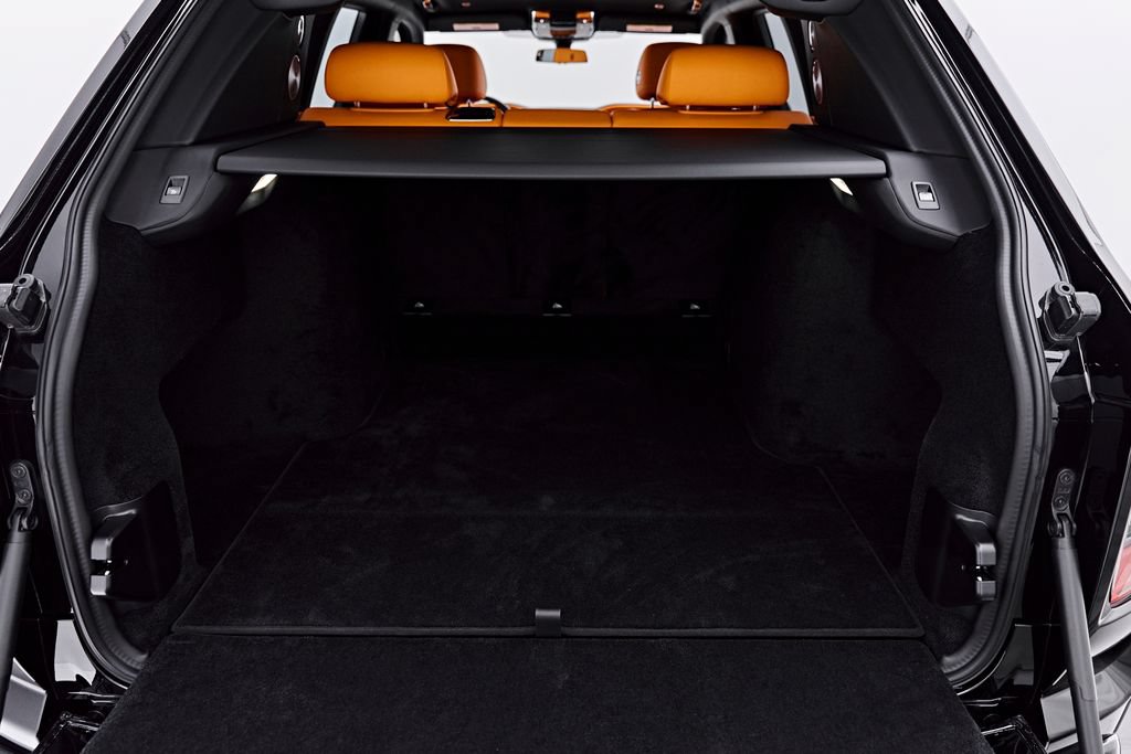 Used 2026 Rolls-Royce Cullinan AWD/4WD image 26