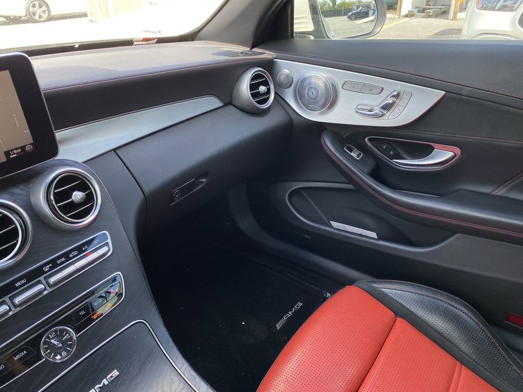 Used 2017 Mercedes-Benz C 63 AMG Cabriolet image 4