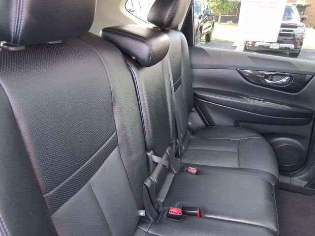 Used 2017 Nissan Rogue SL w/ SL Premium Package AWD/4WD image 15