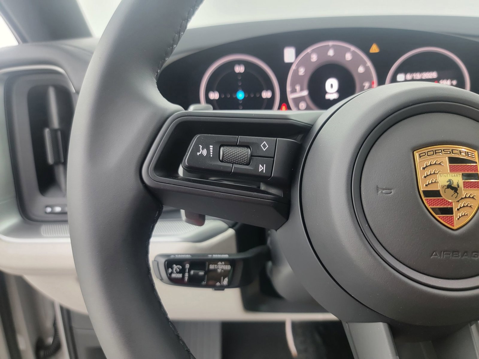 New 2025 Porsche Cayenne S image 22