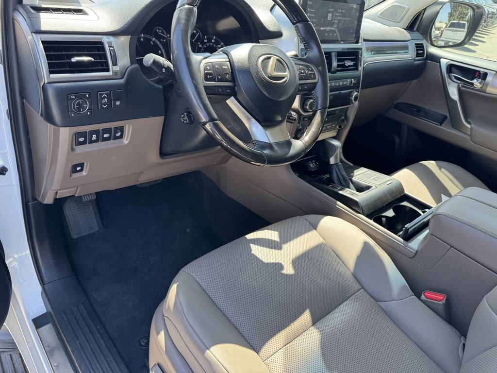 Used 2023 Lexus GX 460 Premium AWD/4WD image 15