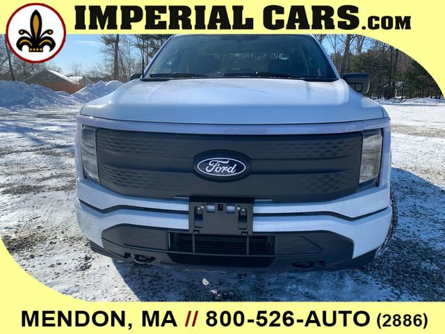 New 2025 Ford F150 Lightning XLT image 4