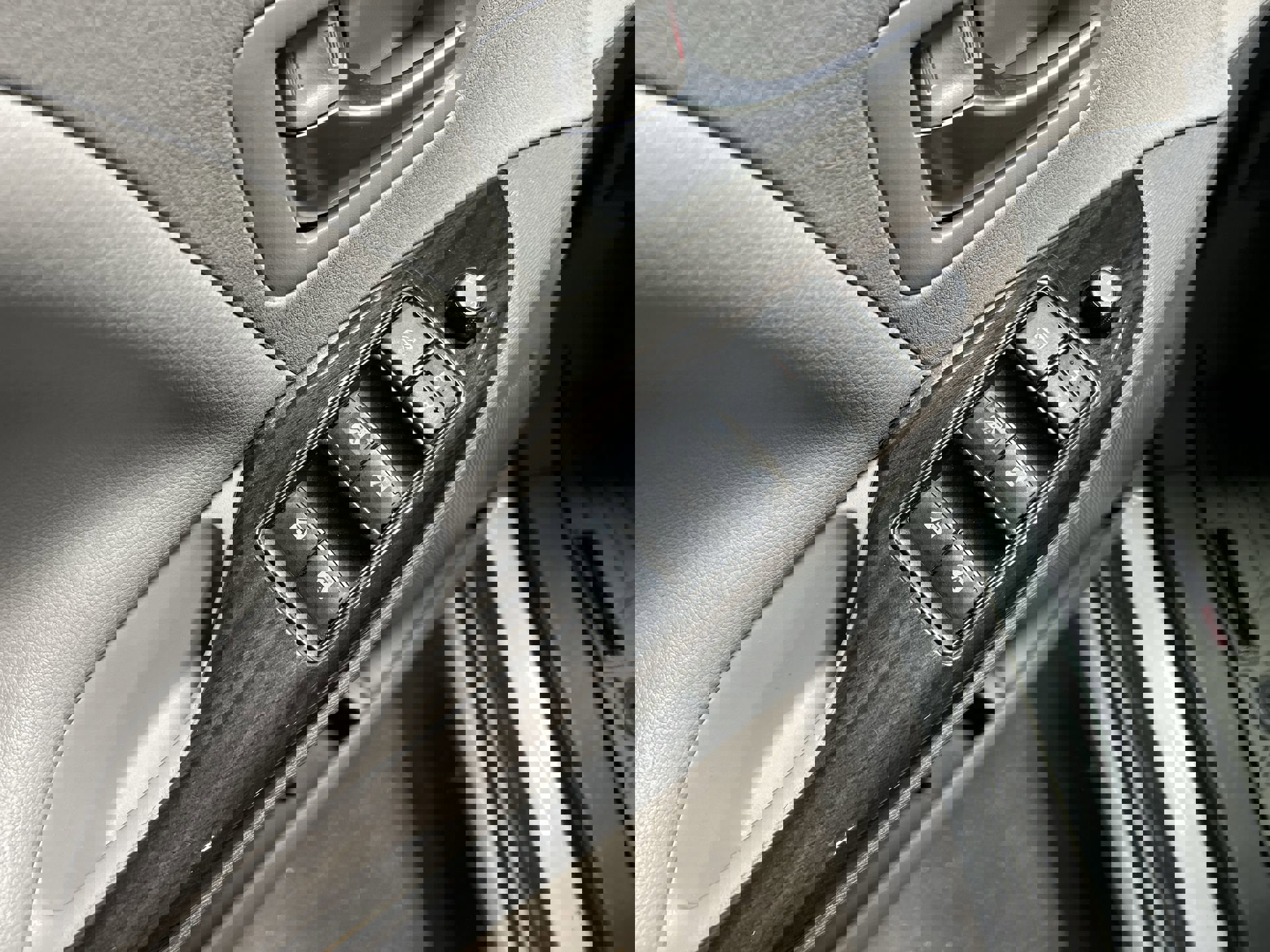 Used 2018 Toyota Sienna XLE Premium image 25