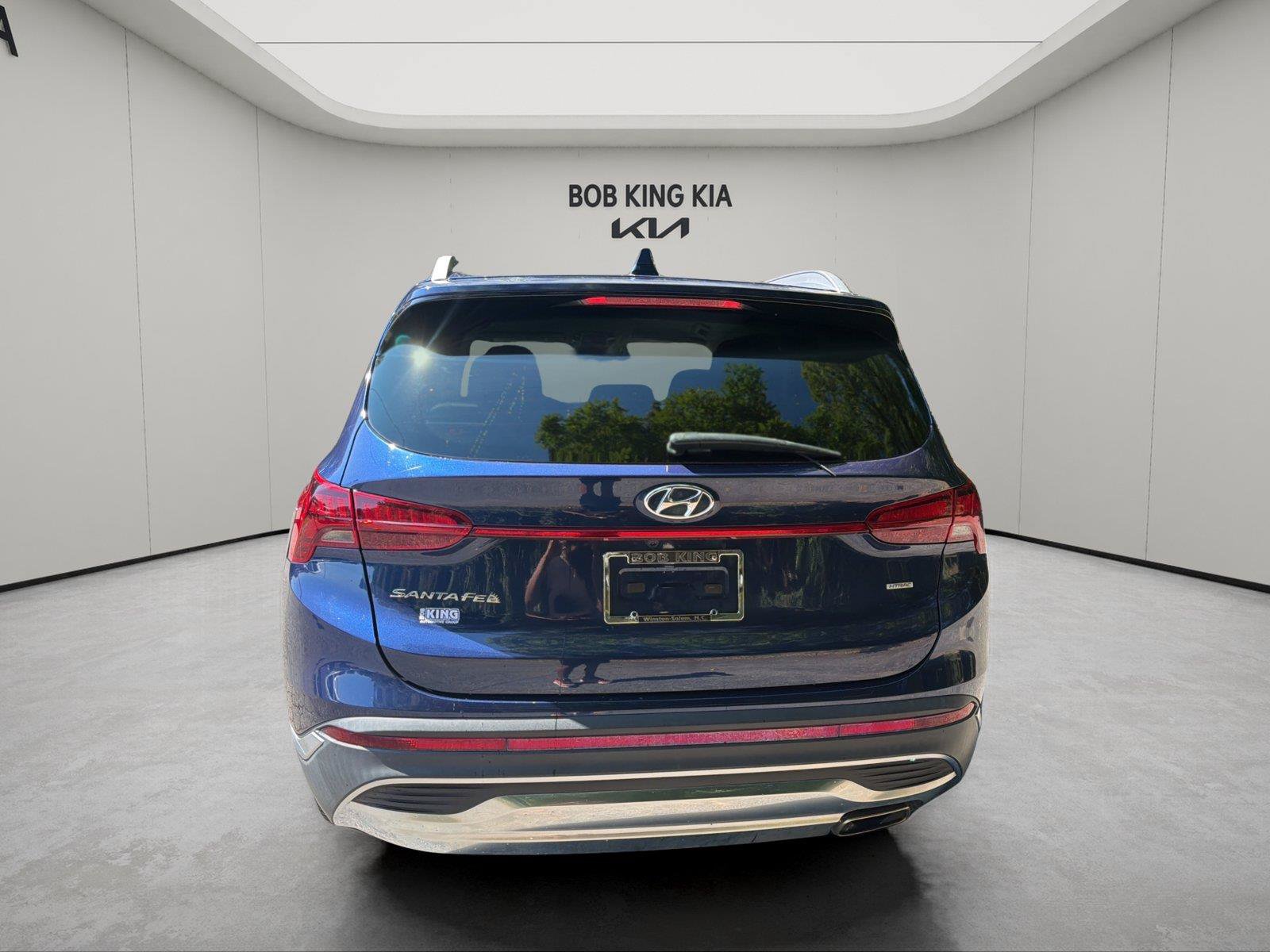 Used 2022 Hyundai Santa Fe SEL w/ Cargo Package AWD/4WD image 4