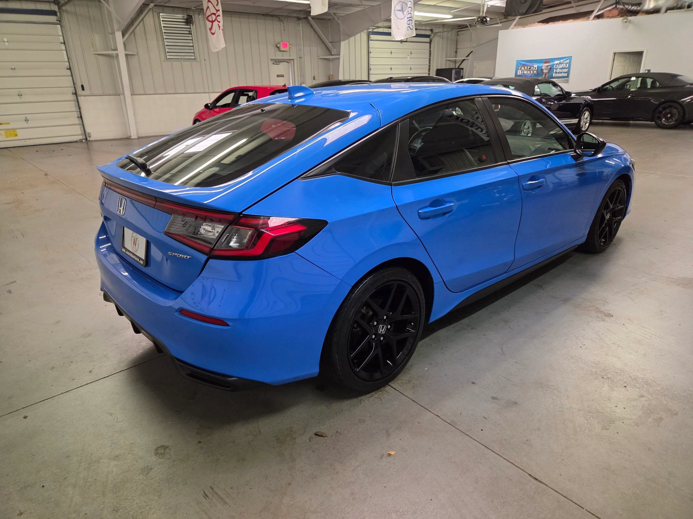 Used 2022 Honda Civic Sport image 8