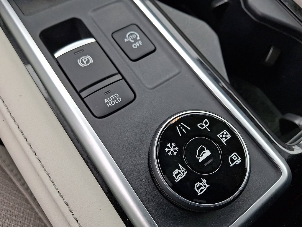 Used 2023 Nissan Pathfinder SL AWD/4WD image 24