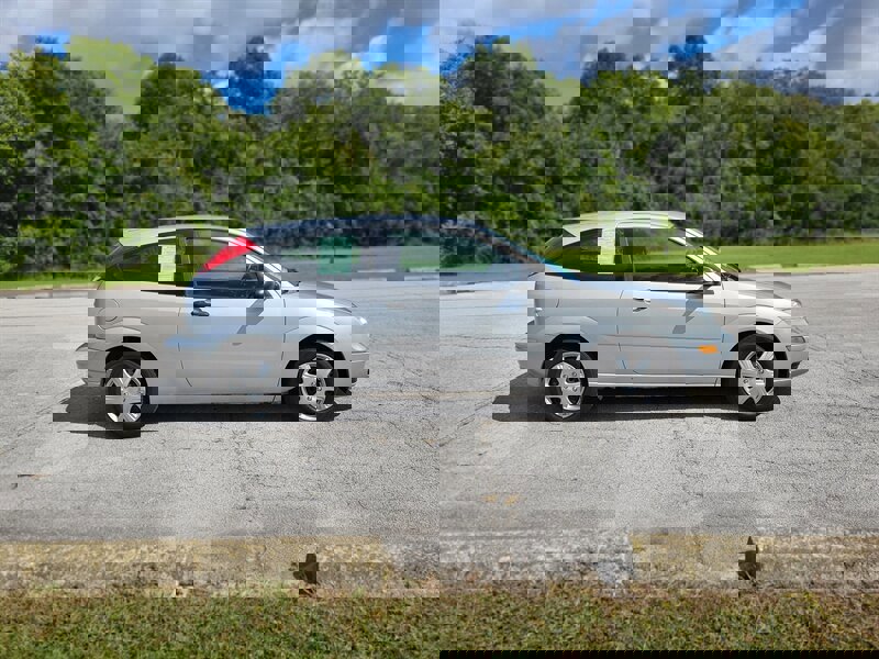 Used 2005 Ford Focus SE image 6