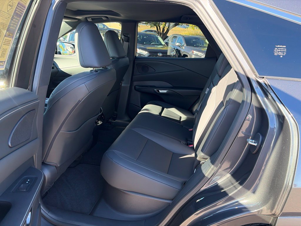 Used 2026 Lexus RX 350 Premium w/ Convenience Package FWD image 20