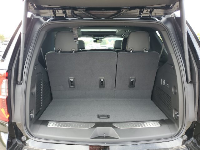 New 2026 GMC Yukon AT4 w/ AT4 Preferred Package AWD/4WD image 7