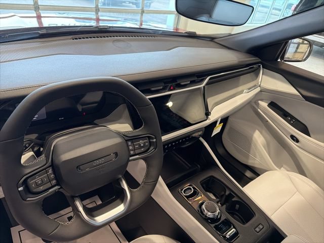 New 2026 Jeep Cherokee Limited AWD/4WD image 13