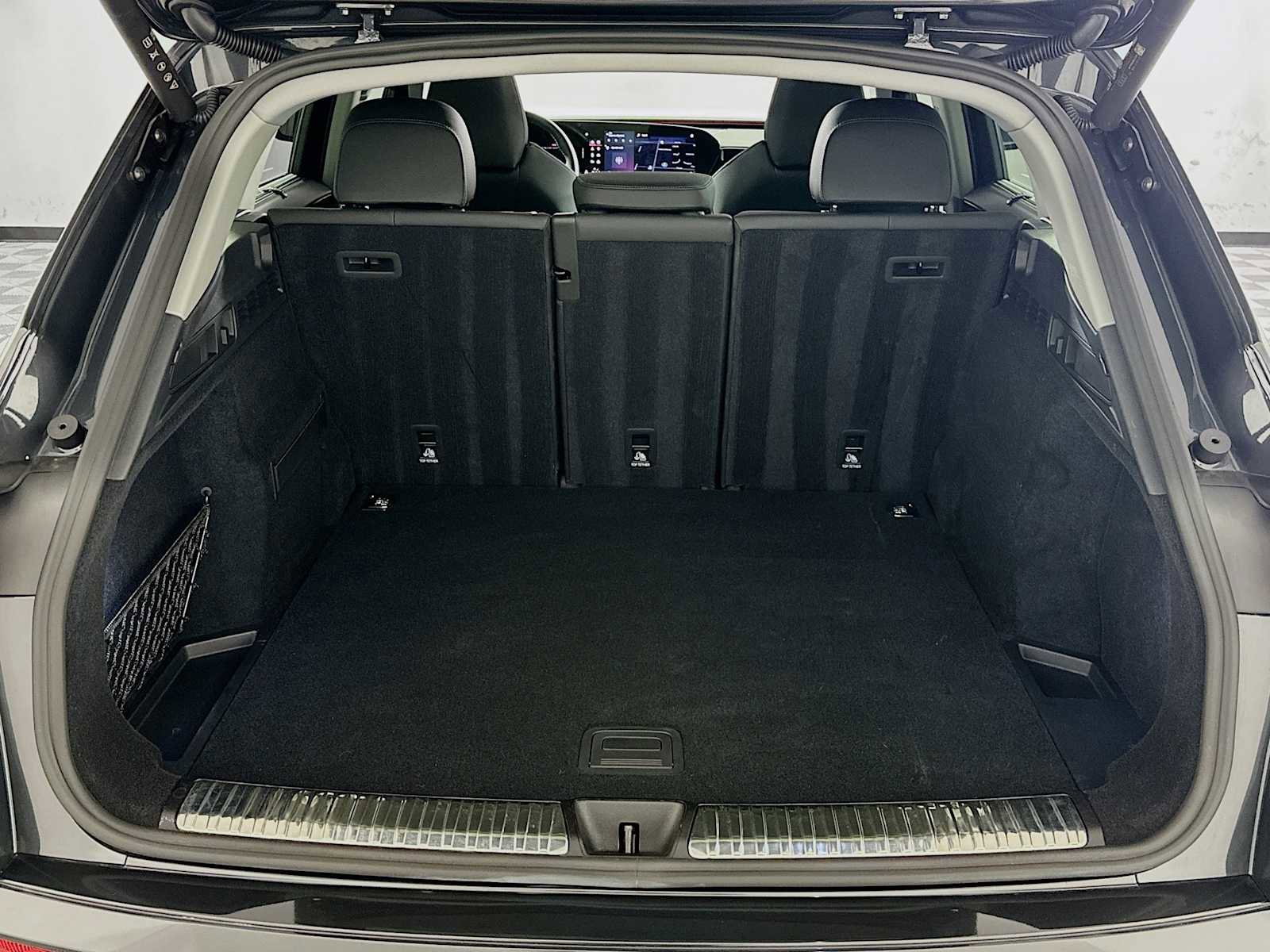 Certified 2025 Audi Q5 Premium Plus w/ Premium Plus image 24