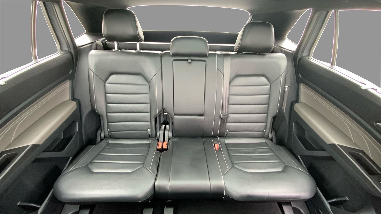 Used 2023 Volkswagen Atlas Cross Sport SEL AWD/4WD image 14