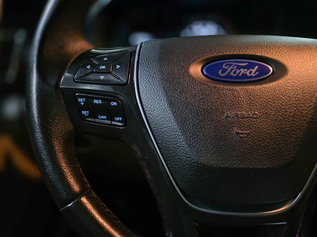 Used 2017 Ford Explorer Limited w/ Equipment Group 301A AWD/4WD image 23