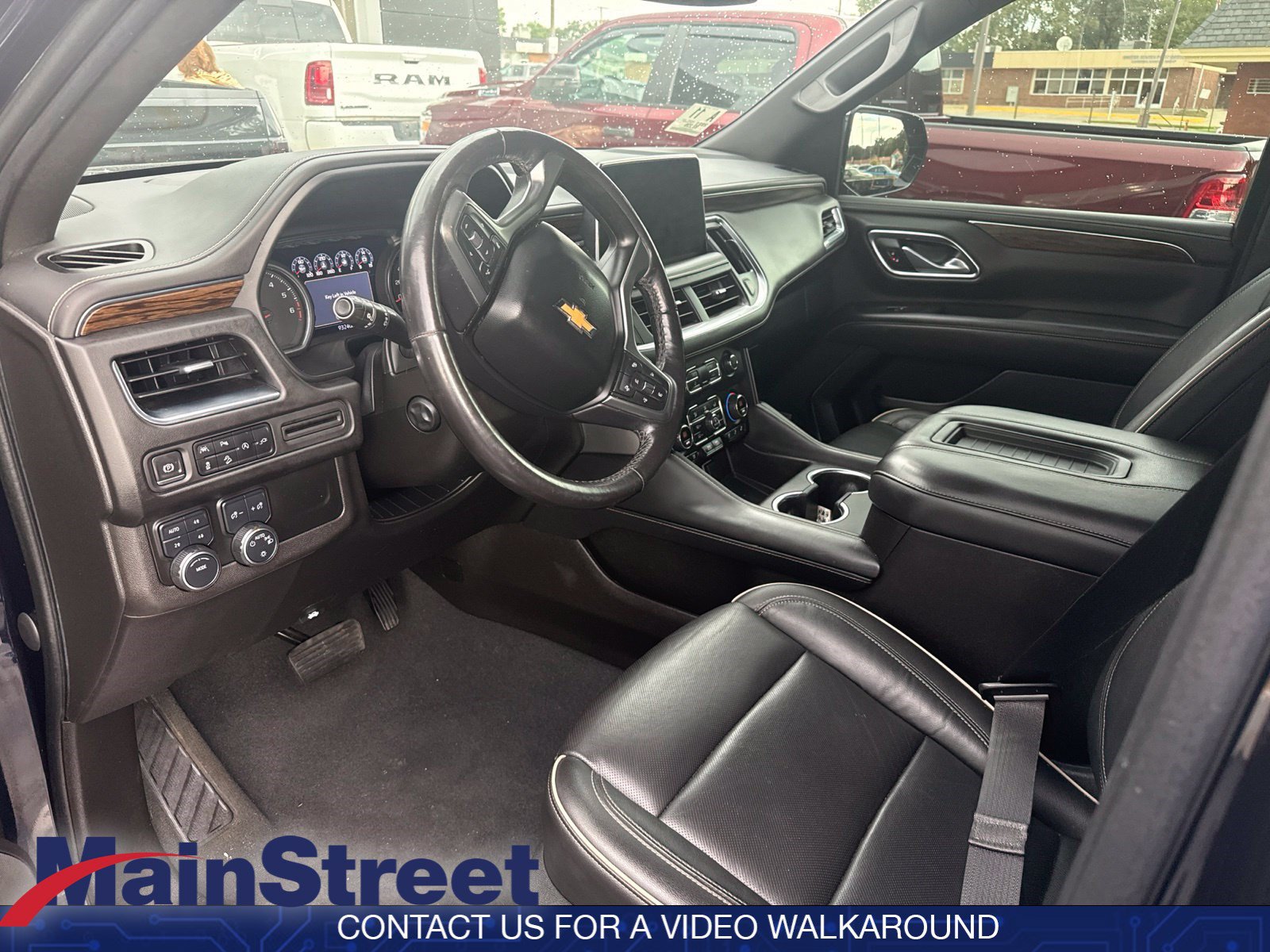 Used 2021 Chevrolet Tahoe Premier AWD/4WD image 9