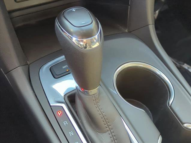 Used 2021 Chevrolet Equinox LT image 12