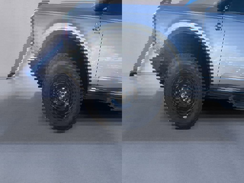 Used 2022 Ford Bronco Black Diamond image 14