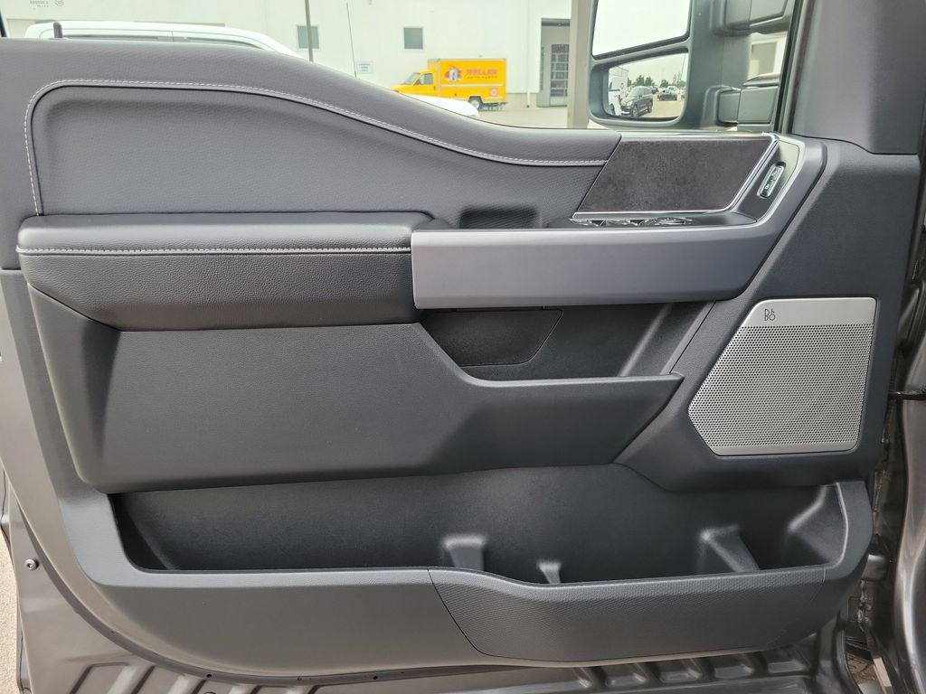 Used 2025 Ford F150 XLT w/ Equipment Group 303A High AWD/4WD image 19