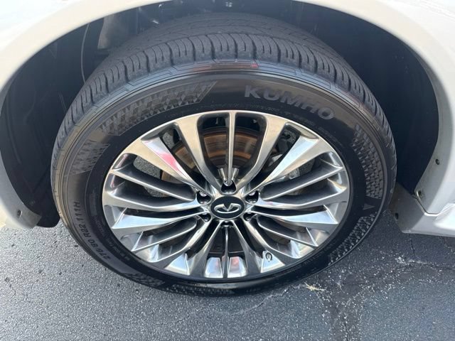 Used 2021 INFINITI QX80 Sensory w/ Cargo Package AWD/4WD image 12