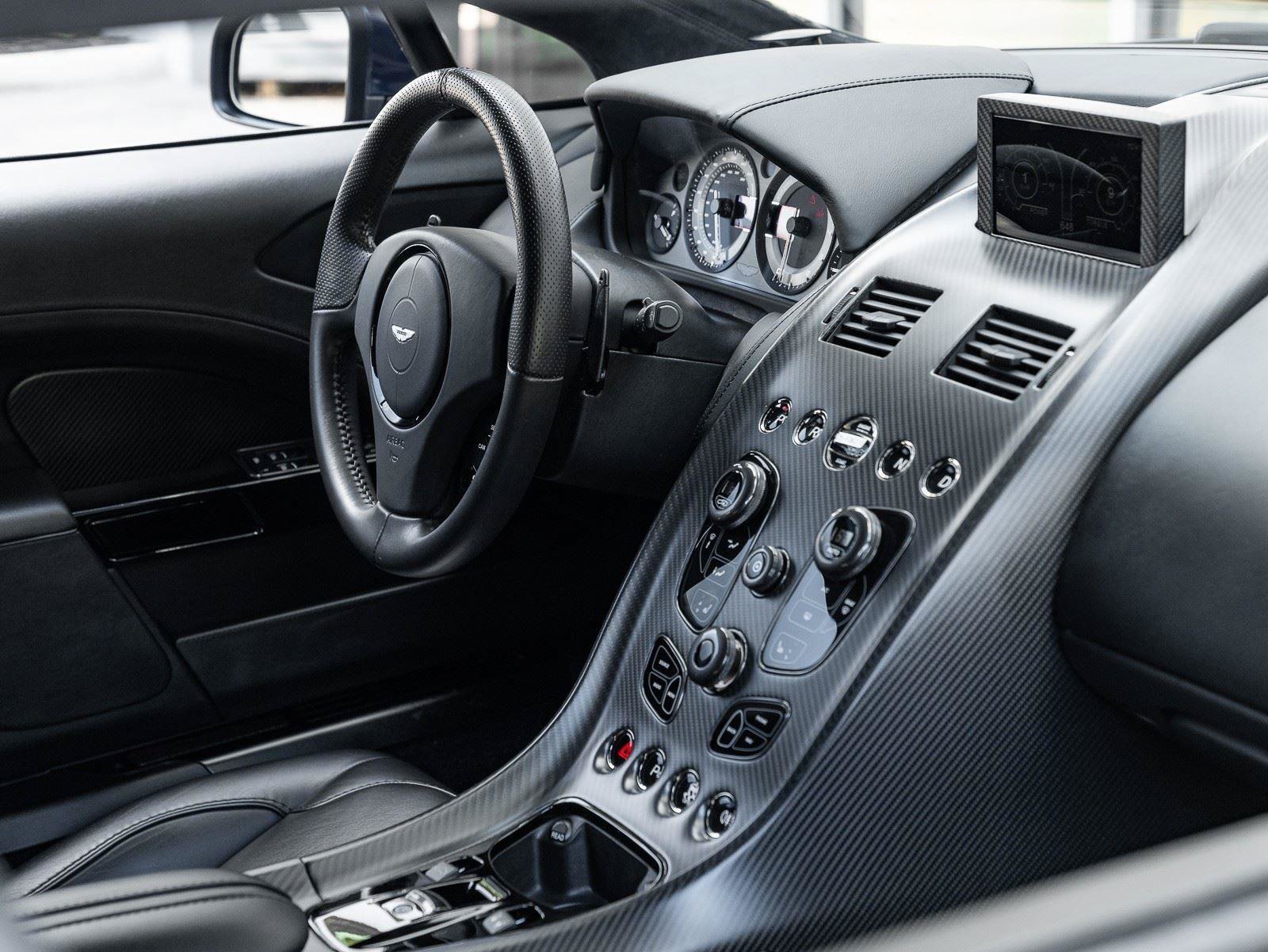 Used 2019 Aston Martin Rapide AMR RWD image 30