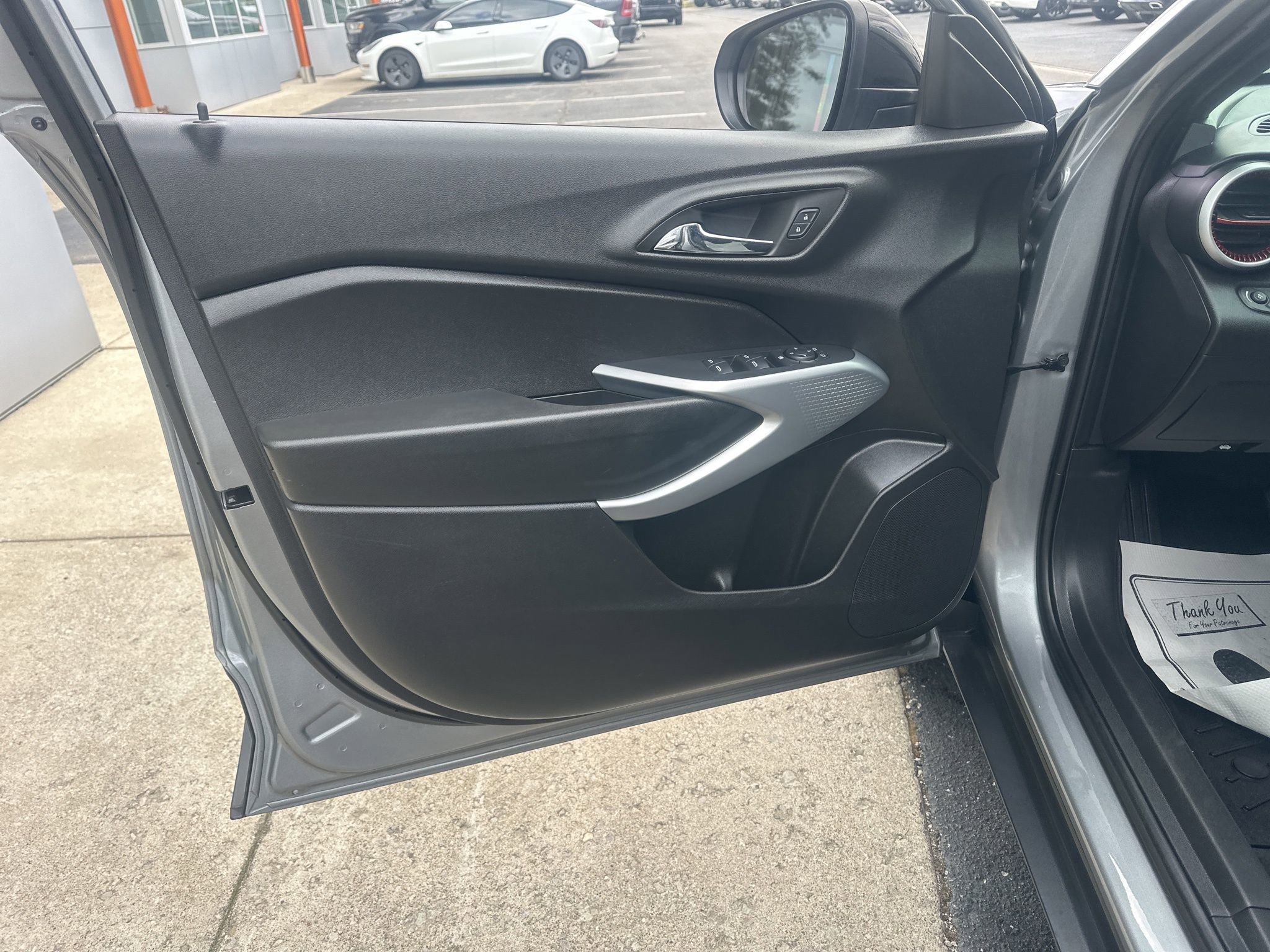 Used 2024 Chevrolet Trax RS w/ Driver Confidence Package FWD image 16