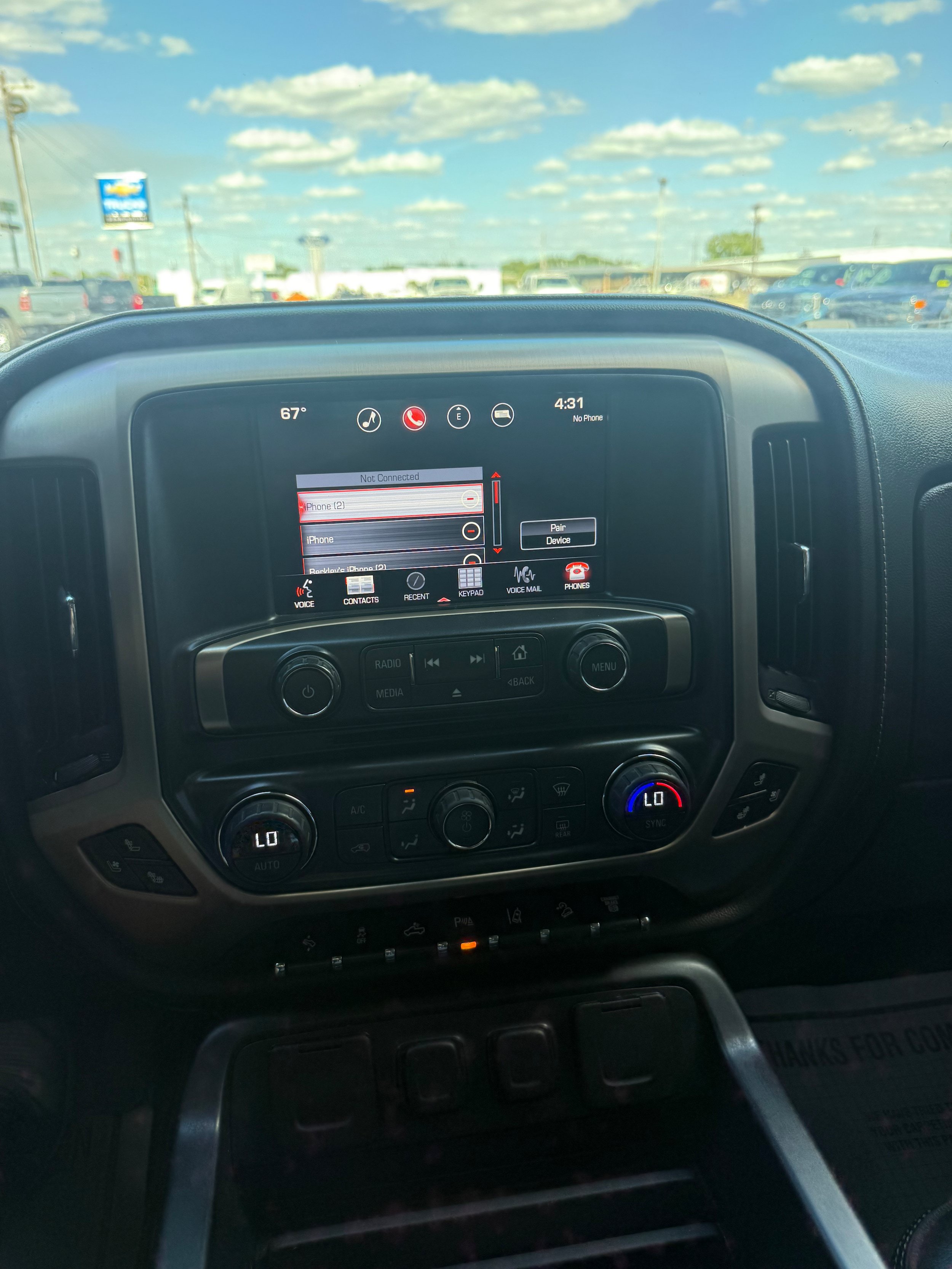 Used 2016 GMC Sierra 2500 Denali w/ Duramax Plus Package AWD/4WD image 16