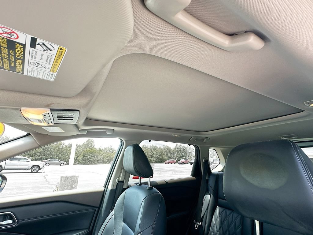 Used 2021 Nissan Rogue Platinum AWD/4WD image 29