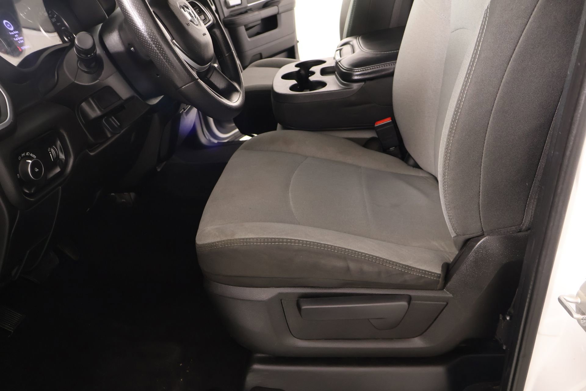 Used 2021 RAM 2500 Big Horn AWD/4WD image 10