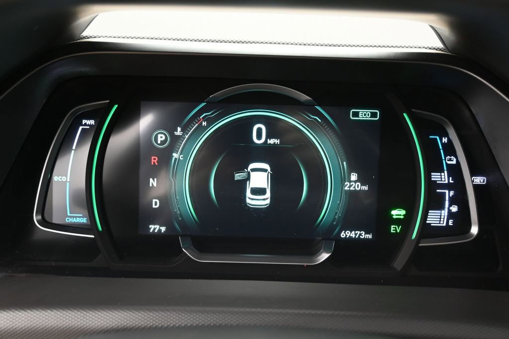 Used 2022 Hyundai Ioniq Limited FWD image 19