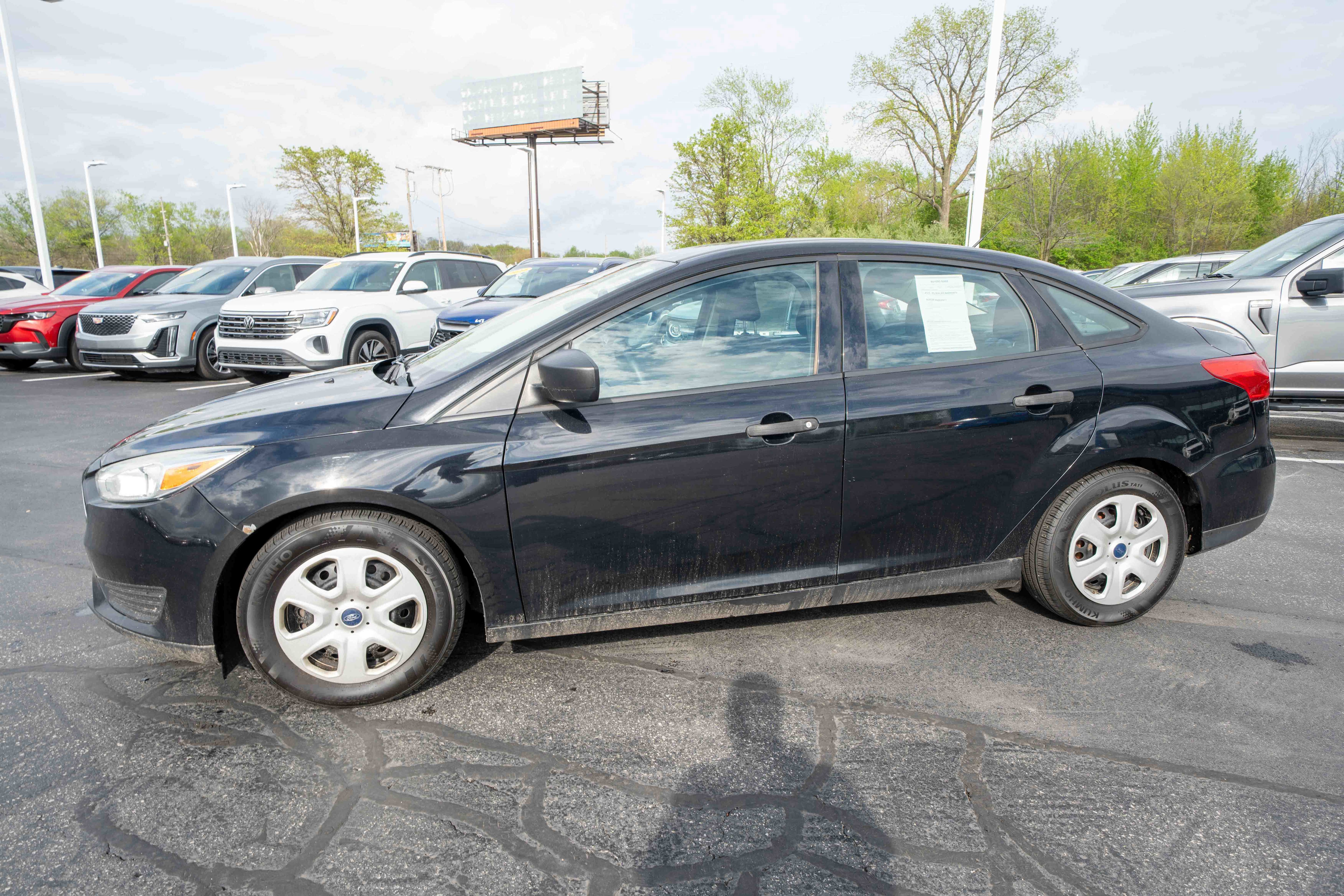 Used 2016 Ford Focus S FWD image 3