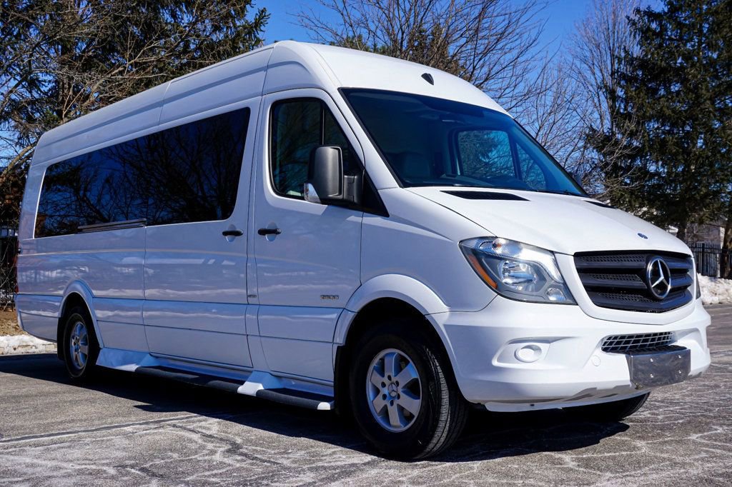 Used 2015 Mercedes-Benz Sprinter 2500 image 2