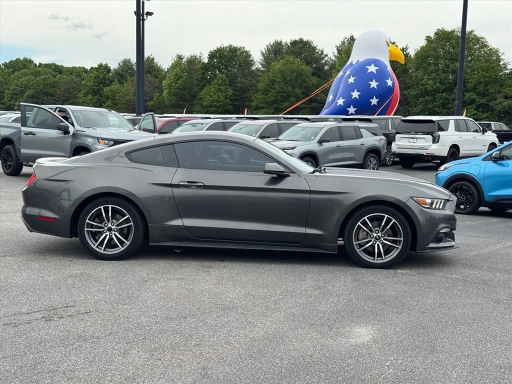 Used 2017 Ford Mustang Coupe RWD image 2