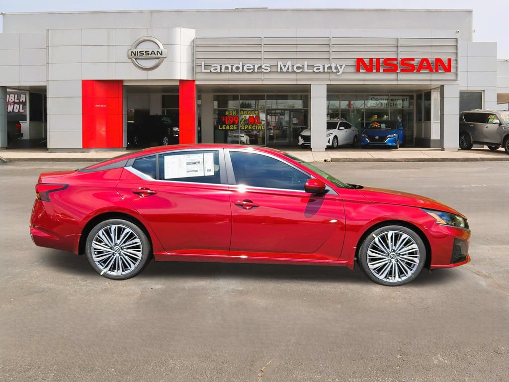New 2026 Nissan Altima 2.5 SV w/ SV Premium Package FWD image 2