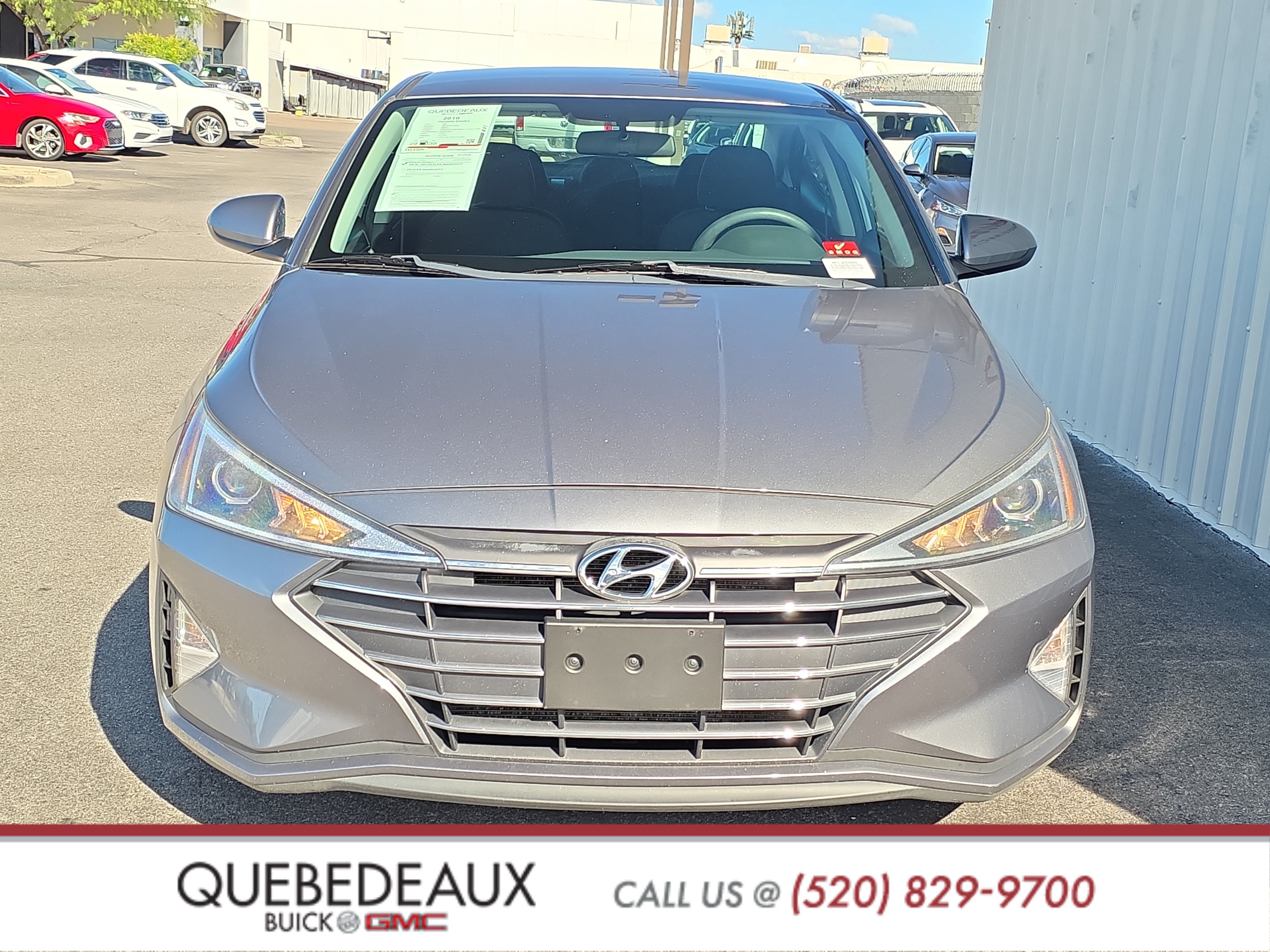 Used 2019 Hyundai Elantra SE w/ Cargo Package FWD image 2