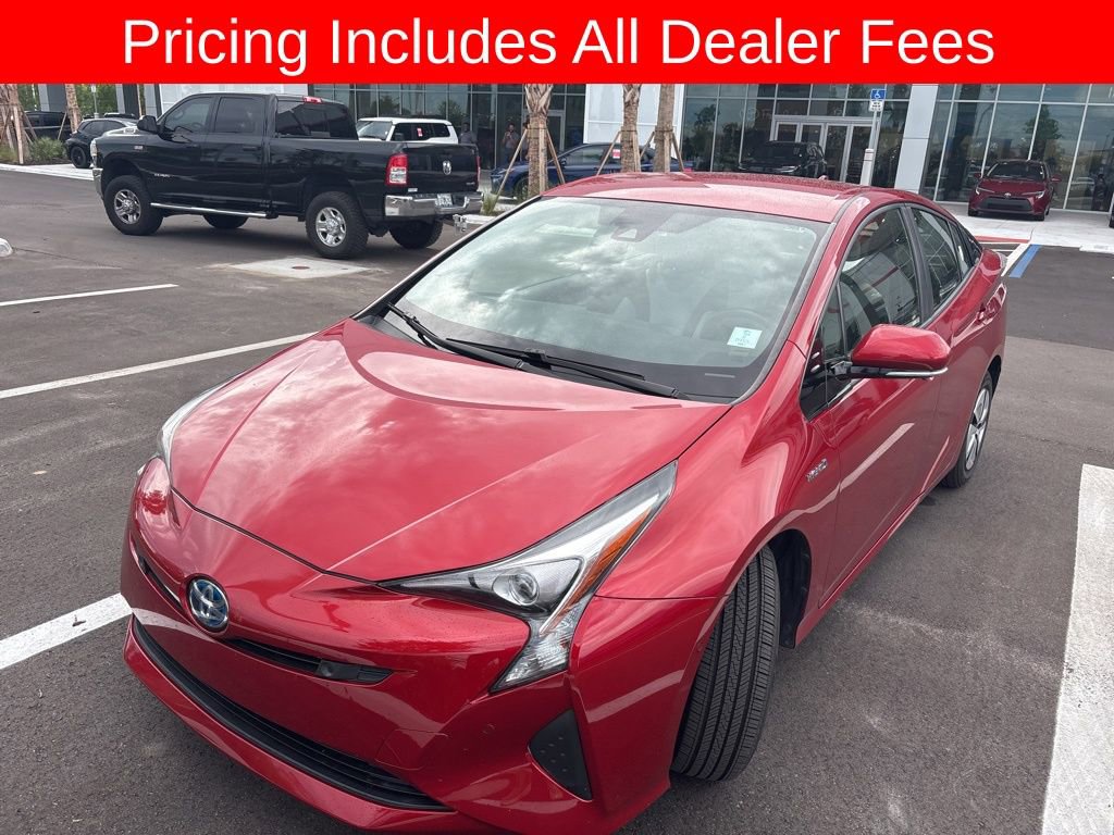 Used 2018 Toyota Prius Three FWD video 1