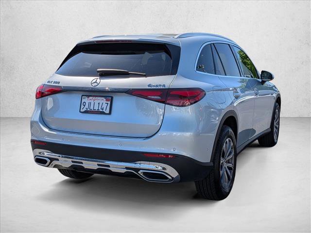 Used 2023 Mercedes-Benz GLC 300 4MATIC image 5