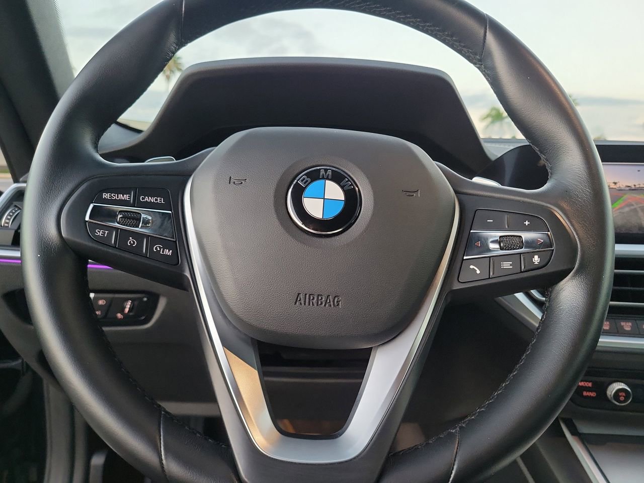 Used 2022 BMW 430i Convertible image 22