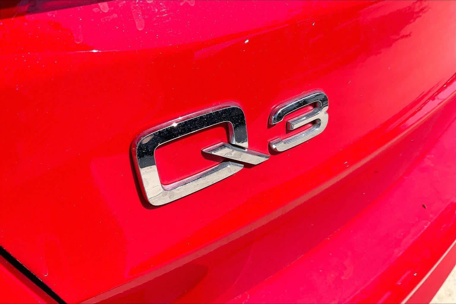 Used 2022 Audi Q3 2.0T Premium Plus AWD/4WD image 31
