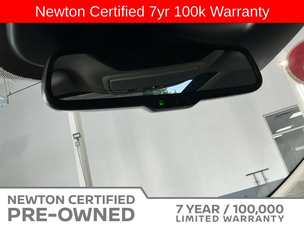Used 2025 Nissan Murano SL AWD/4WD image 50