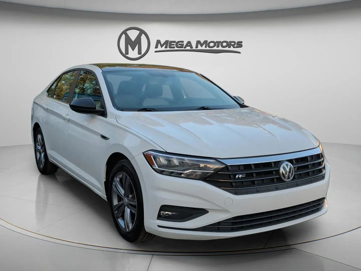 Used 2019 Volkswagen Jetta R-Line FWD image 11