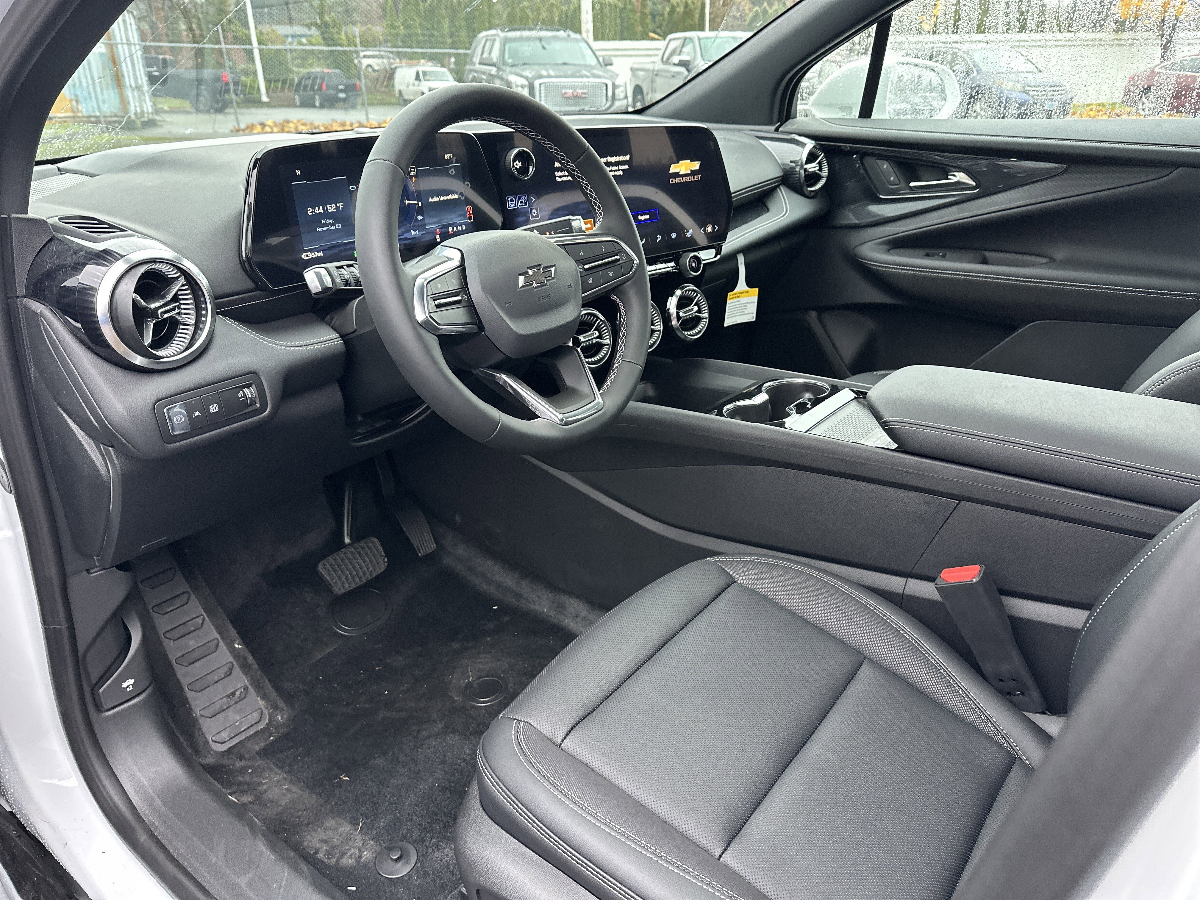 New 2026 Chevrolet Blazer EV LT image 9