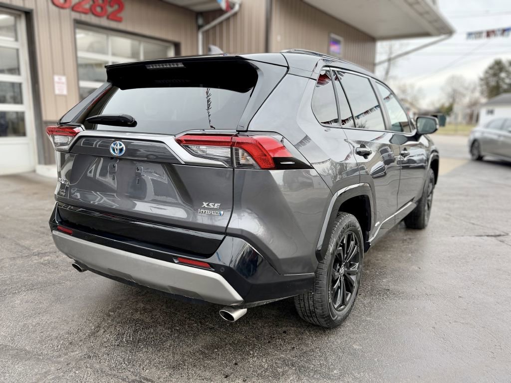 Used 2022 Toyota RAV4 XSE image 8
