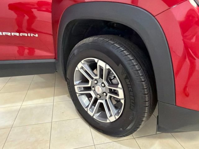Used 2025 GMC Terrain Elevation AWD/4WD image 27