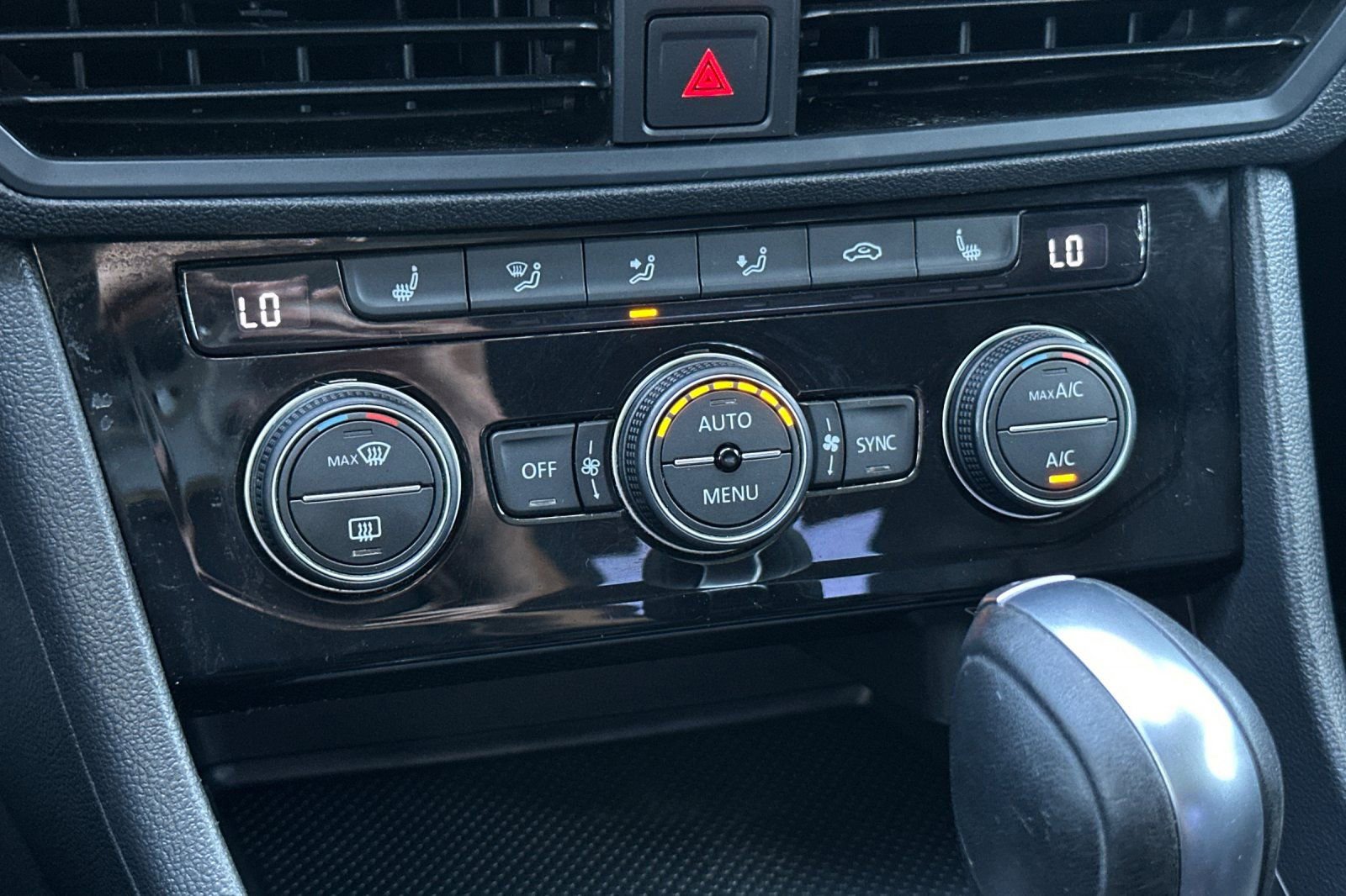 Used 2019 Volkswagen Jetta SE image 18